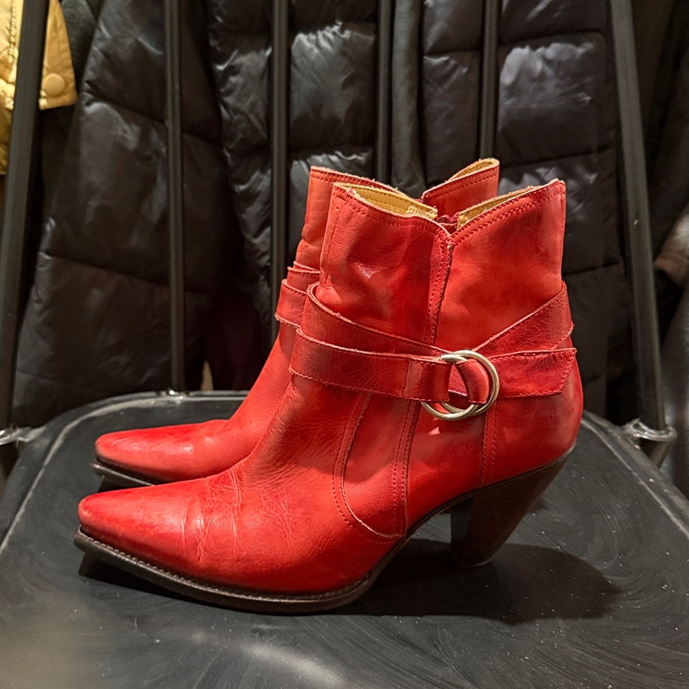 Charlie 1 Horse by Lucchese Red Ankle Boots Snip Toe Cowboy Zip - Picture 3 of 7